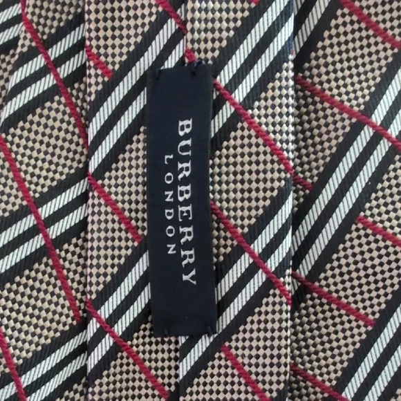 Burberry Checkered Silk Tie in Black, Red, and White - Picture 3 of 7